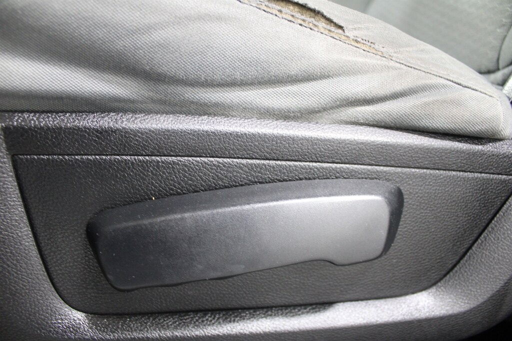 Used 2014 Ram 1500 Tradesman/Express 5.7L V8 HEMI MDS VVT Crew Cab Pickup