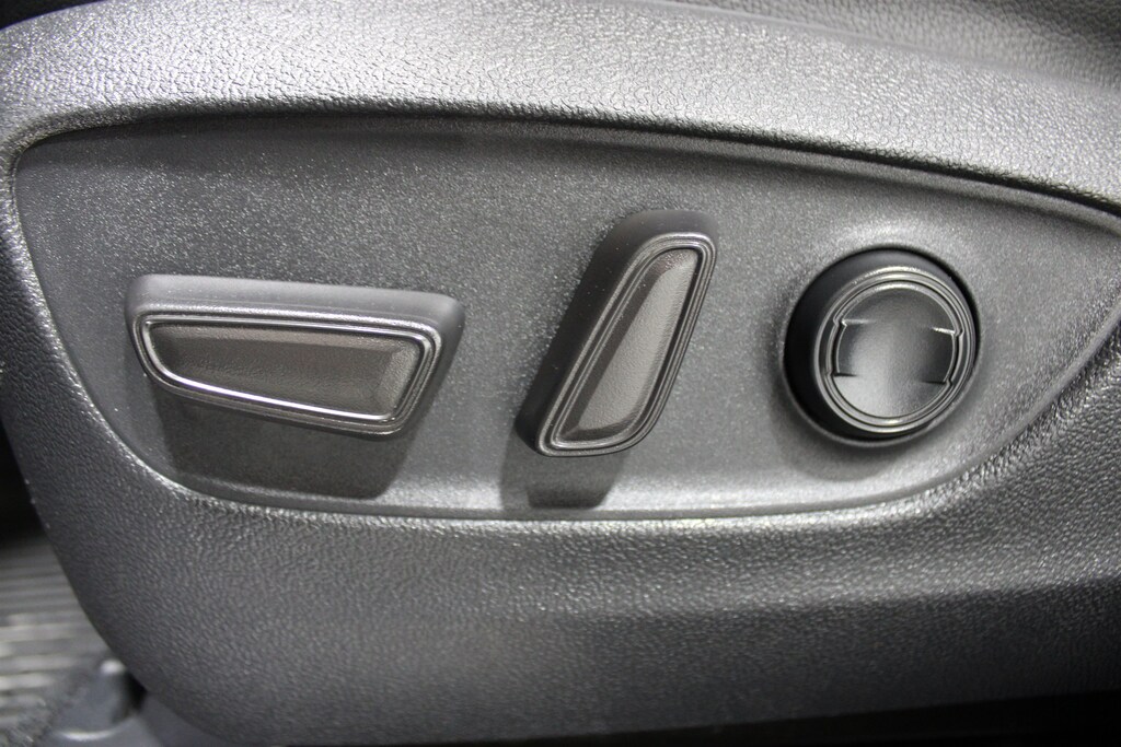 Used 2021 Toyota Highlander XSE Sport Utility
