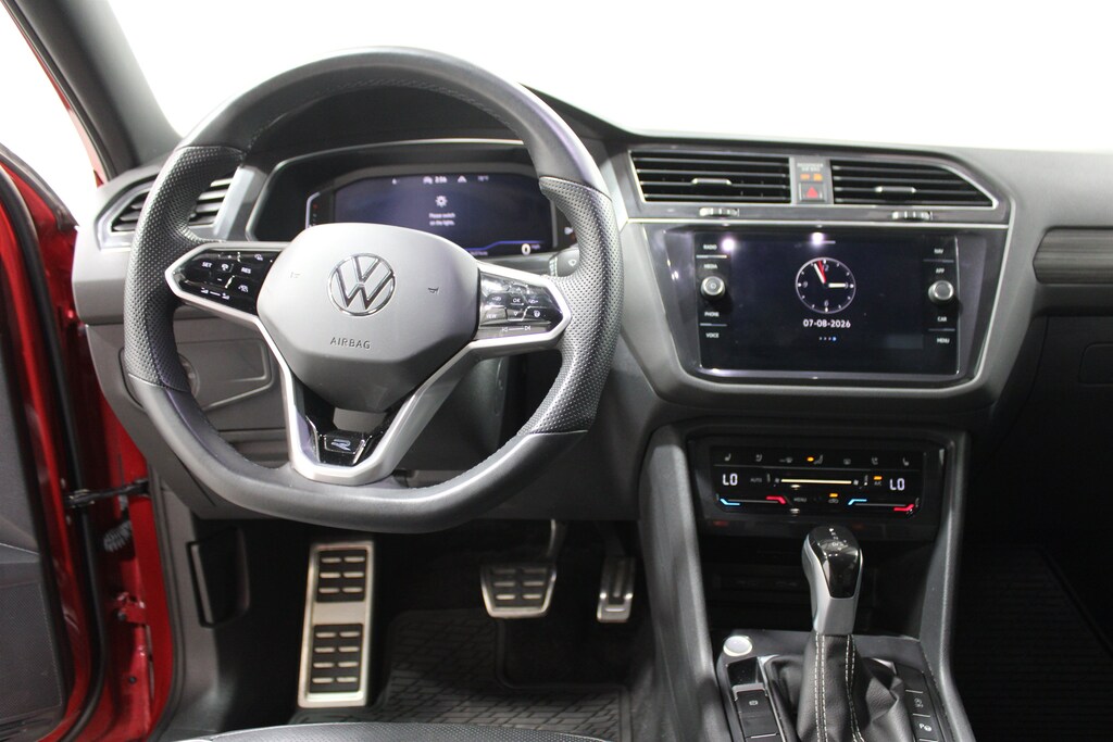 Used 2024 Volkswagen Tiguan 2.0T SEL R-Line Sport Utility