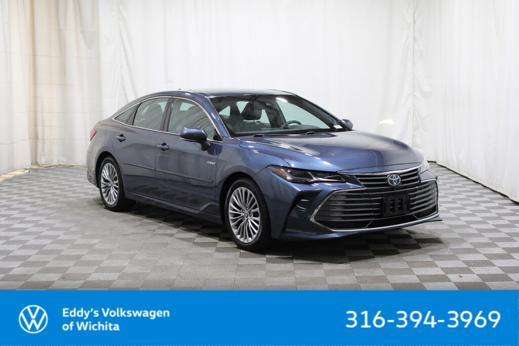 Used 2021 Toyota Avalon Hybrid Limited 4dr Car