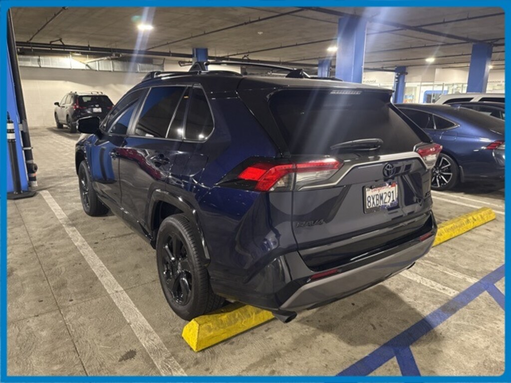 Used 2021 Toyota RAV4 Hybrid XSE SUV