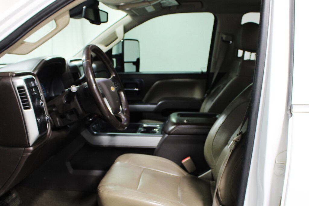 Used 2016 Chevrolet Silverado 2500HD LTZ Crew Cab Pickup