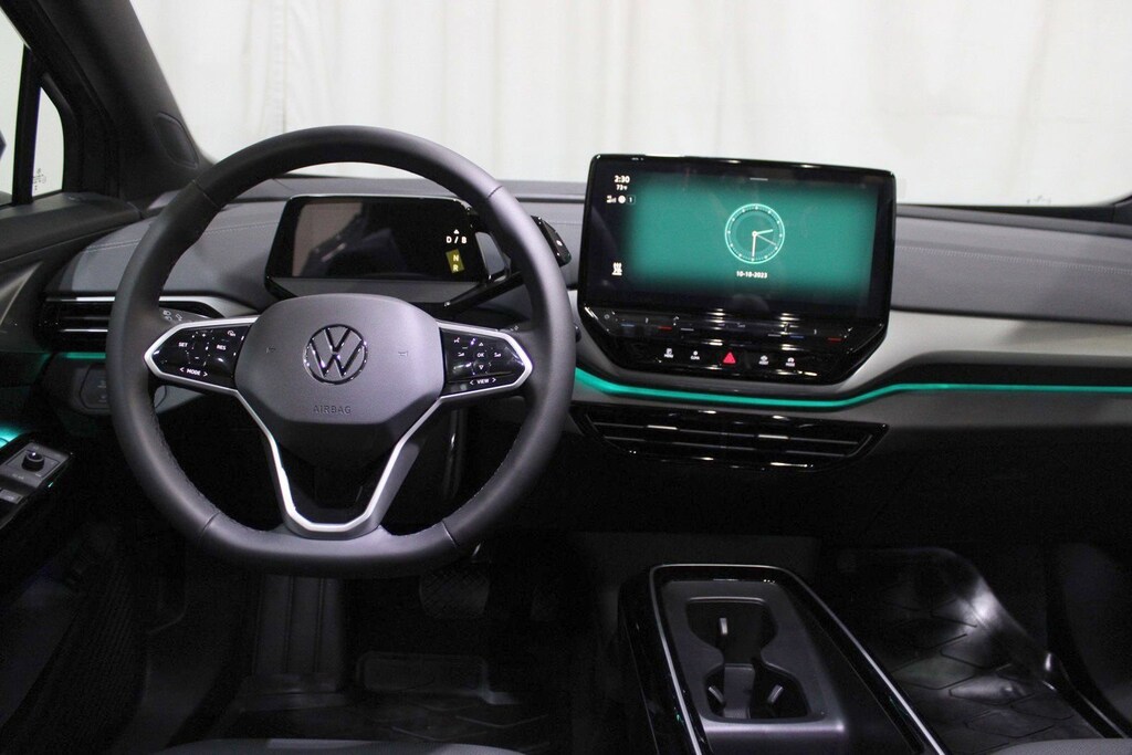New 2023 Volkswagen ID.4 Pro S Plus w/SK On Battery w/VW Sound SUV