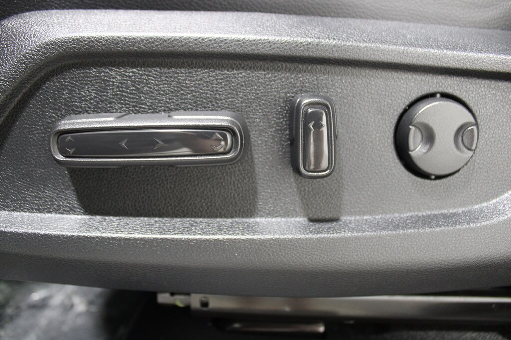 Used 2025 Honda Pilot EX-L Sport Utility