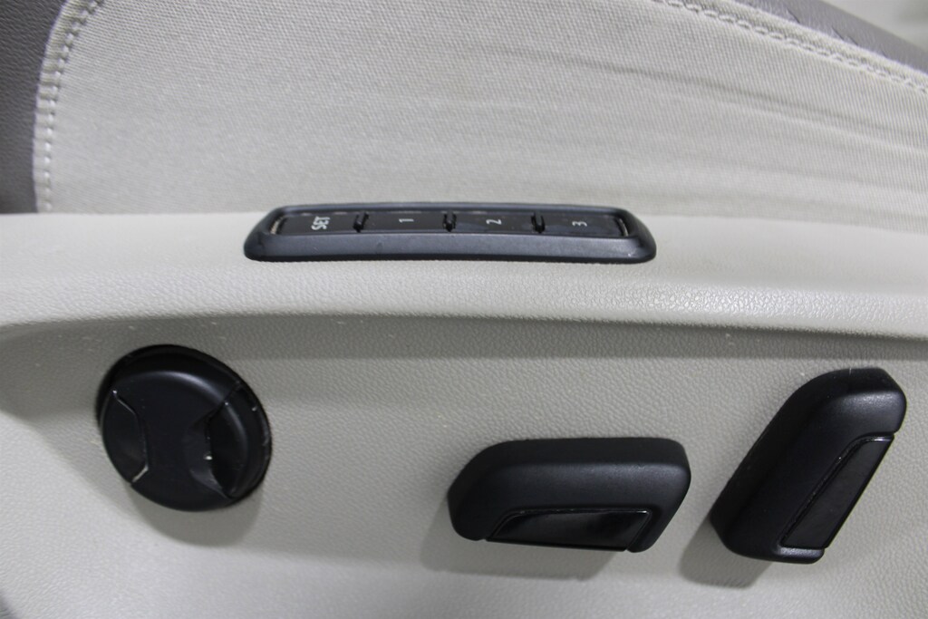 Used 2023 Volkswagen Atlas 3.6L V6 SEL Premium R-Line Sport Utility