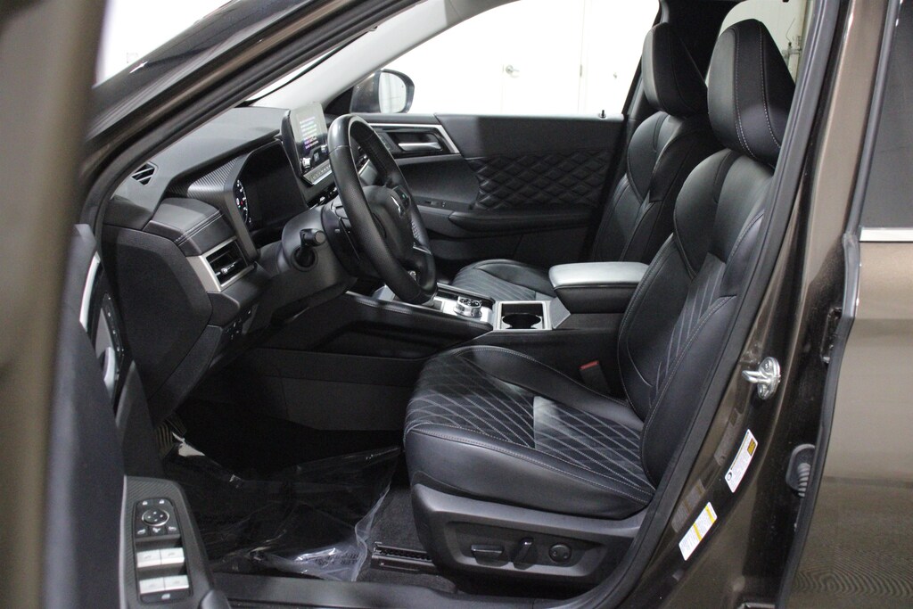 Used 2024 Mitsubishi Outlander PHEV SEL Sport Utility