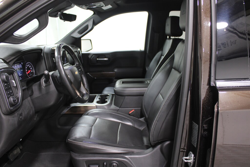 Used 2019 Chevrolet Silverado 1500 High Country Crew Cab Pickup