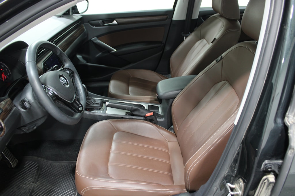 Used 2022 Volkswagen Passat 2.0T Limited Edition 4dr Car