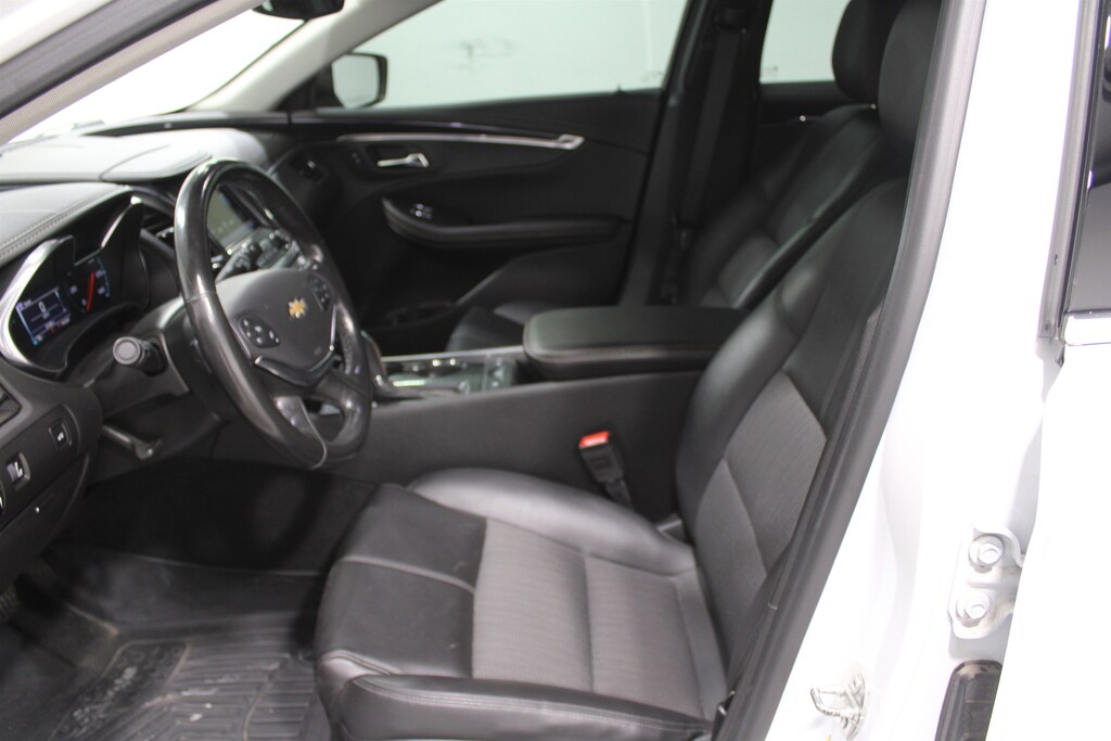 Used 2019 Chevrolet Impala LT w/1LT 4dr Car