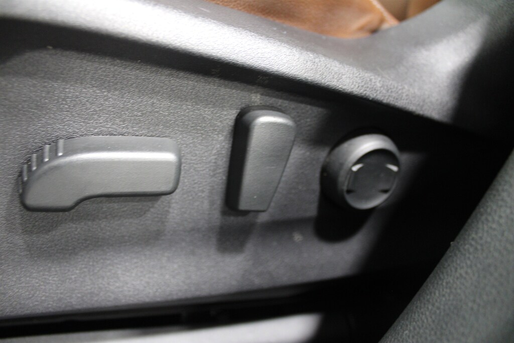 Used 2021 Subaru Ascent Touring 7-Passenger Sport Utility