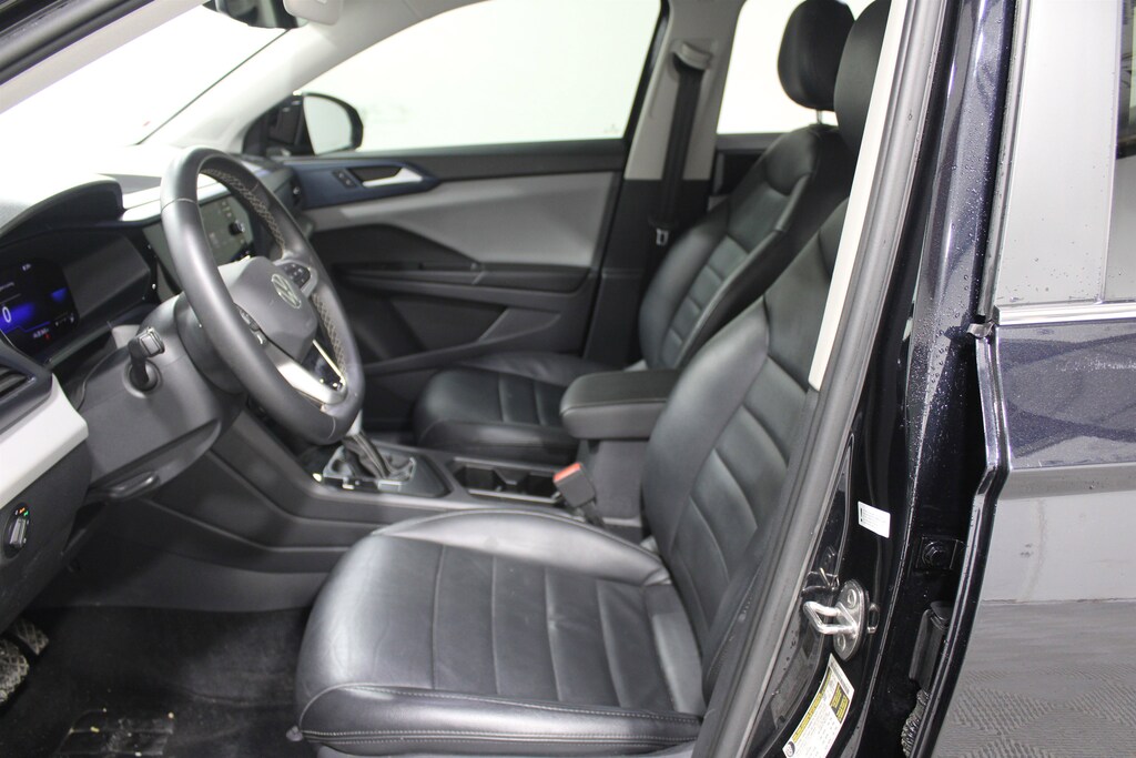 Used 2023 Volkswagen Taos 1.5T SE Sport Utility