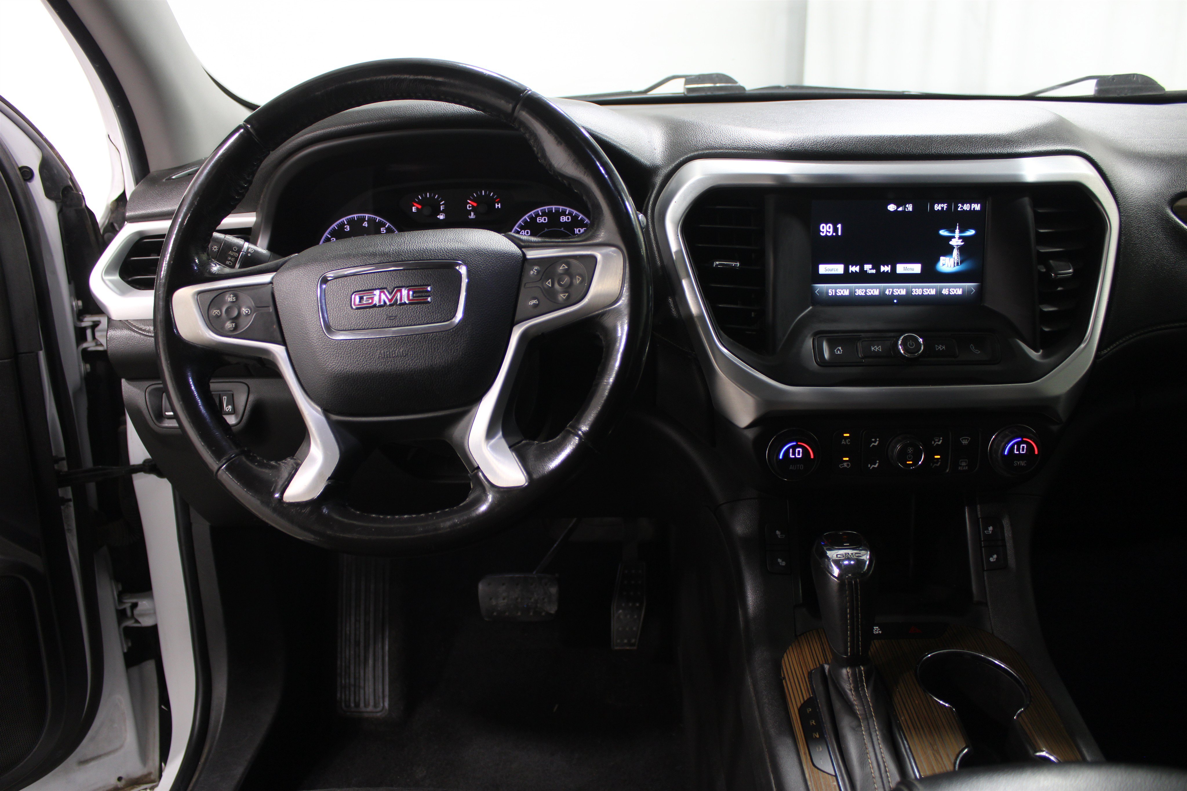 Used 2019 GMC Acadia SLE-2 Sport Utility