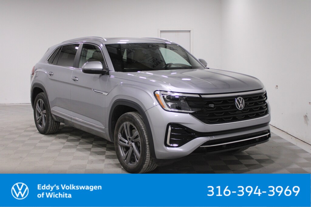 Used 2024 Volkswagen Atlas Cross Sport 2.0T SEL R-Line Sport Utility