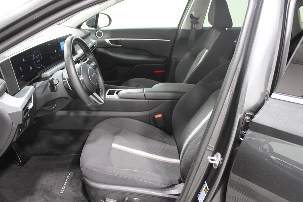 Used 2024 Hyundai Sonata SEL 4dr Car