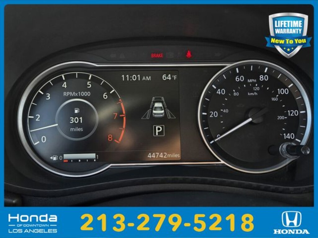 Used 2024 Nissan Versa 1.6 SR Sedan