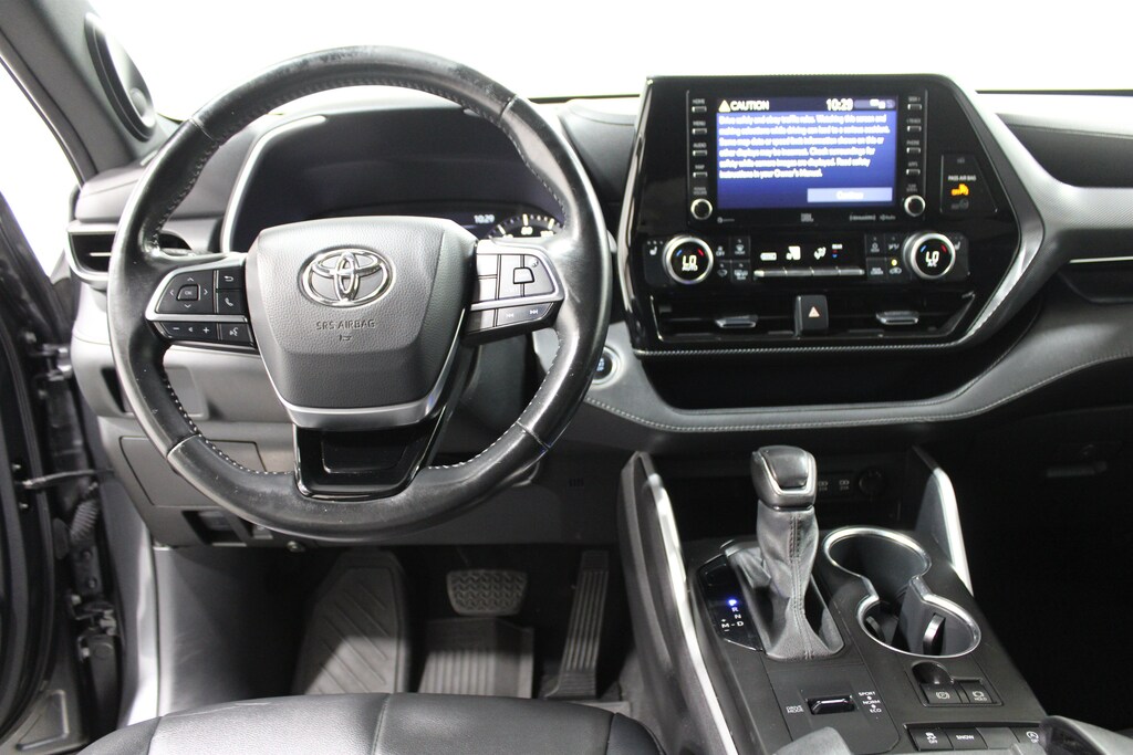 Used 2021 Toyota Highlander XSE Sport Utility