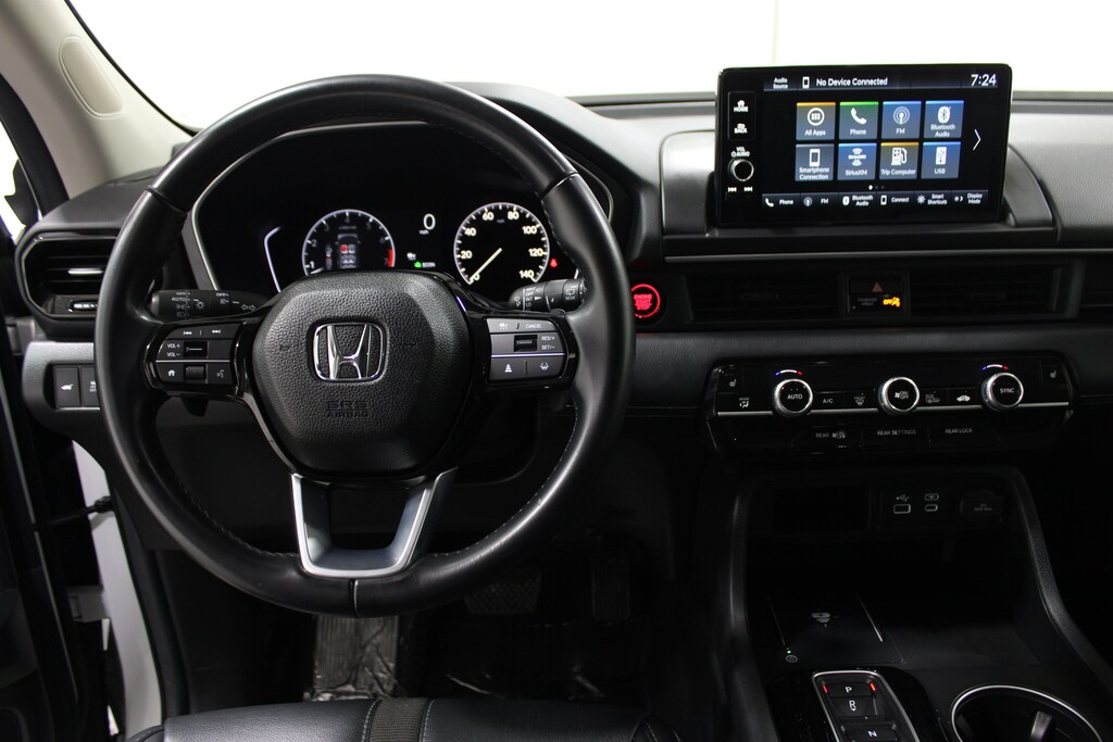 Used 2025 Honda Pilot EX-L Sport Utility