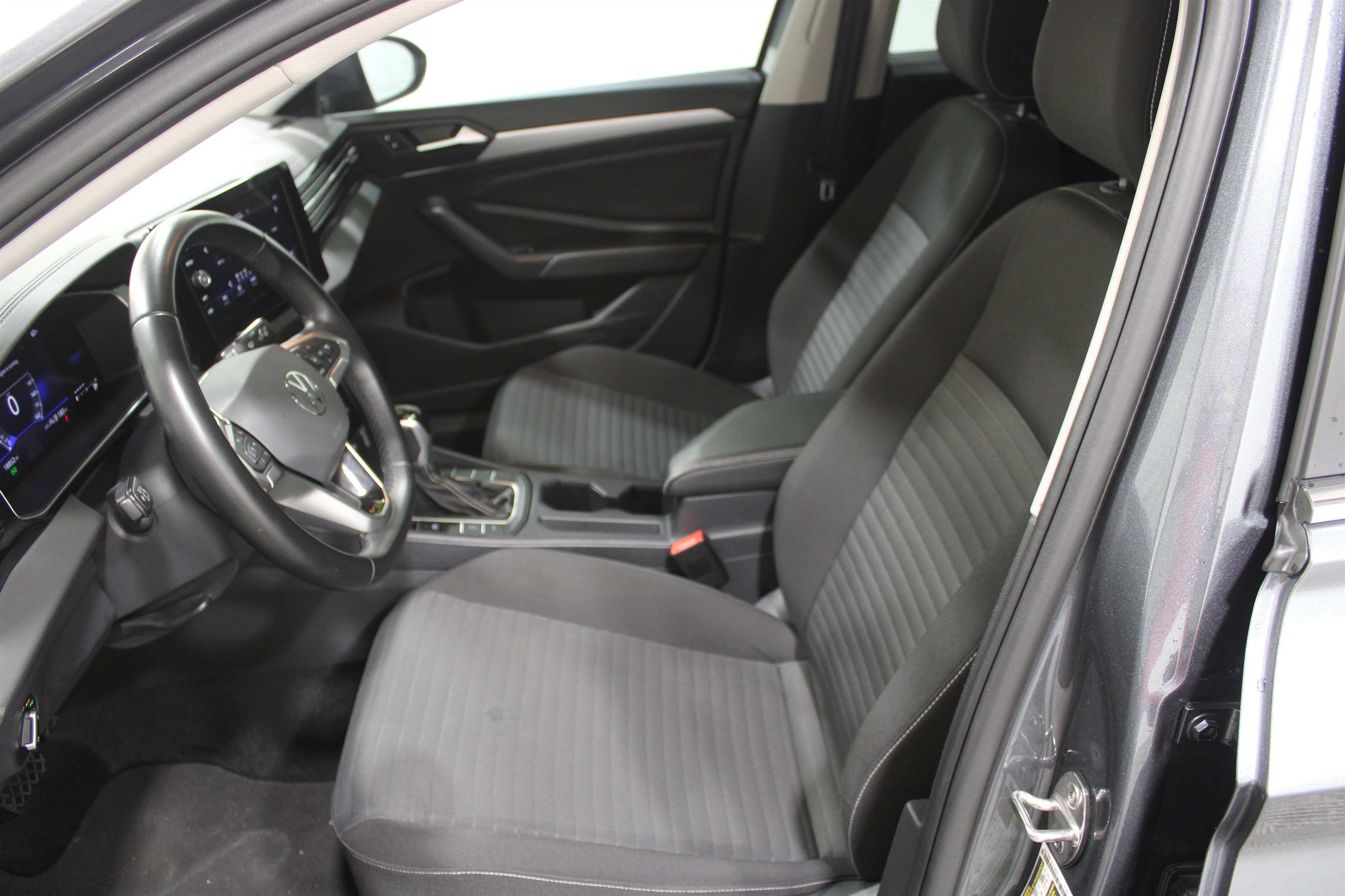 Used 2025 Volkswagen Jetta 1.5T S 4dr Car