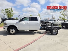 2026 Ram 3500 Chassis Cab Tradesman/Big Horn Pickup