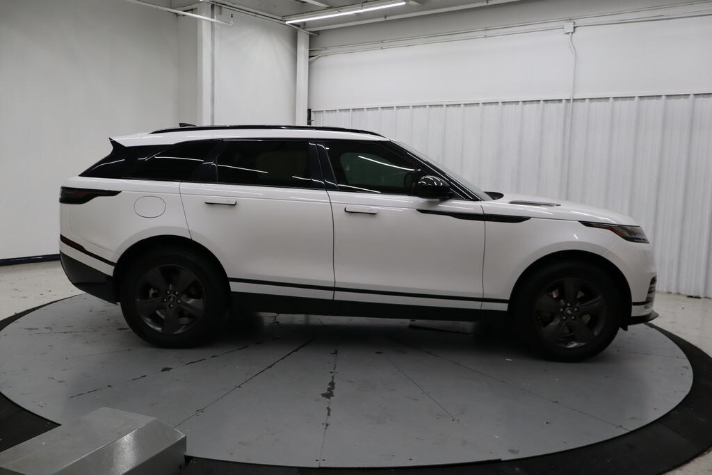 Used 2025 Land Rover Range Rover Velar P250 Dynamic SE SUV
