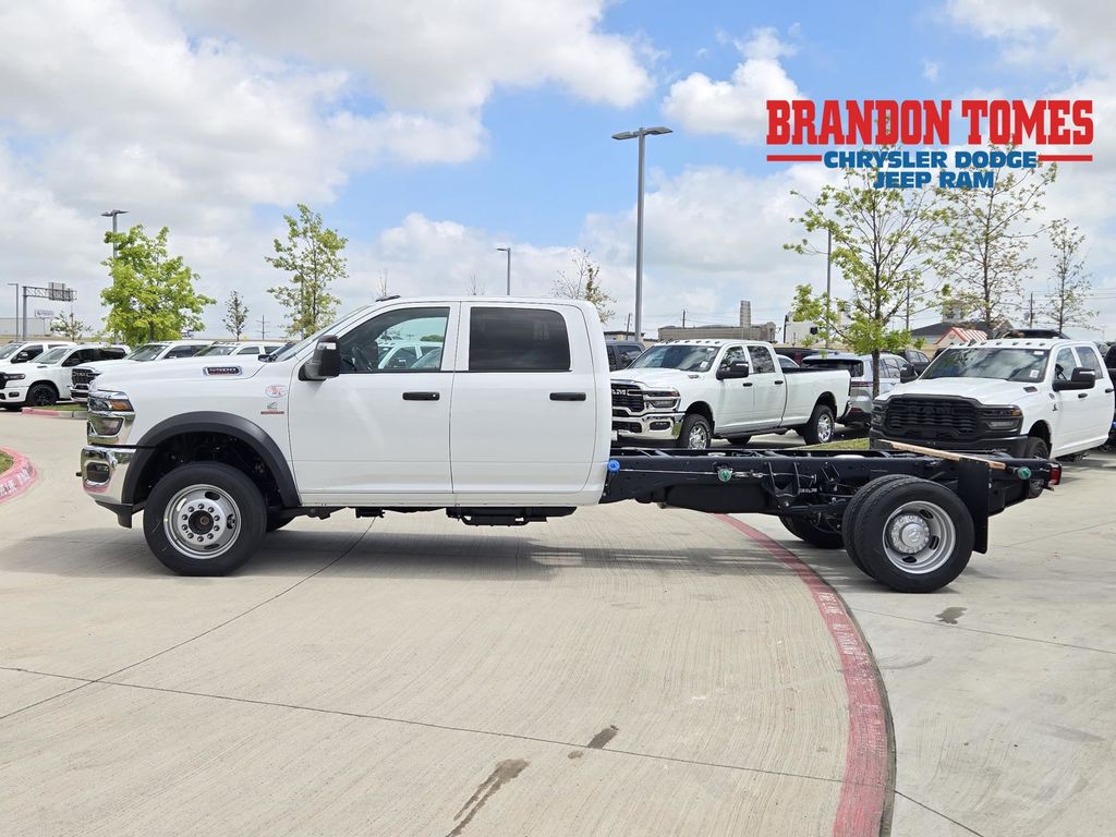 2026 RAM 5500 Big Horn 4X4 Crew Cab DRW 197" WB's photo