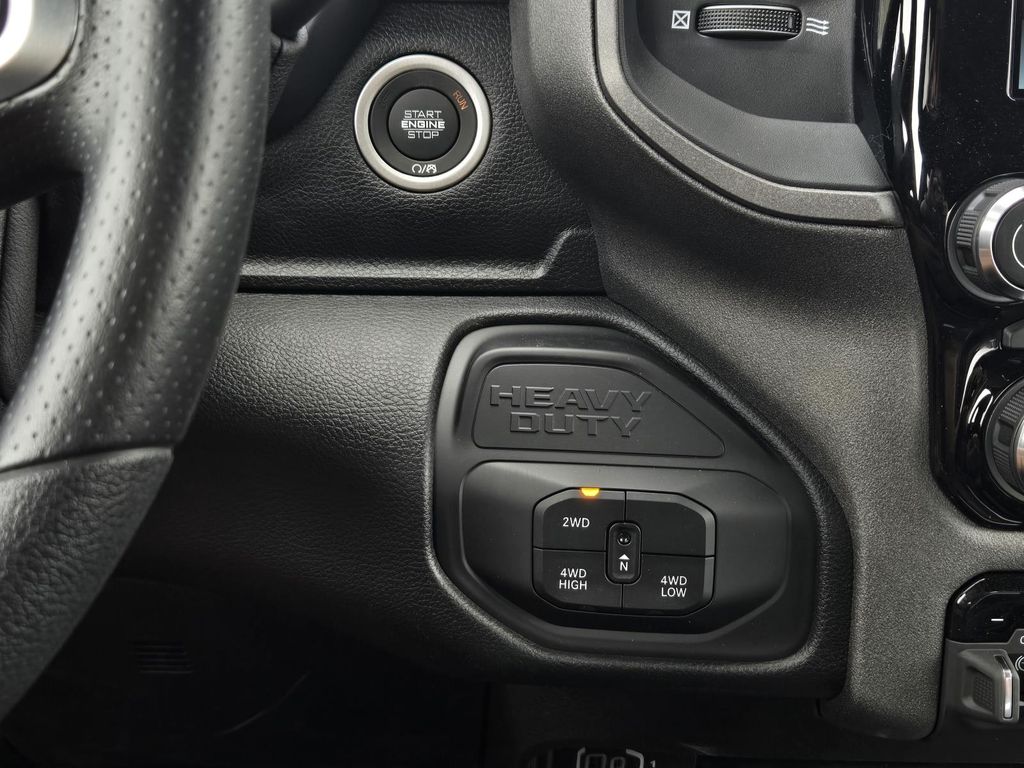 2026 RAM 3500 Chassis Tradesman - Photo 19