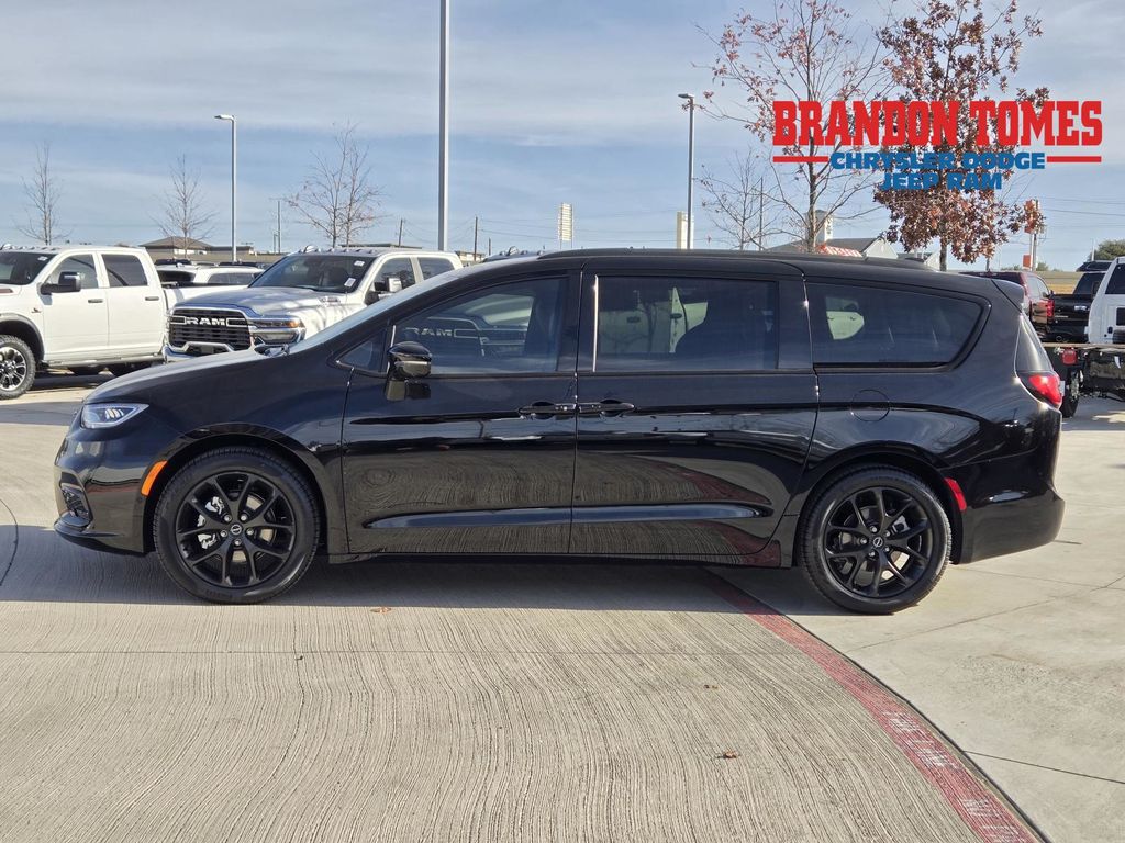 2026 Chrysler Pacifica