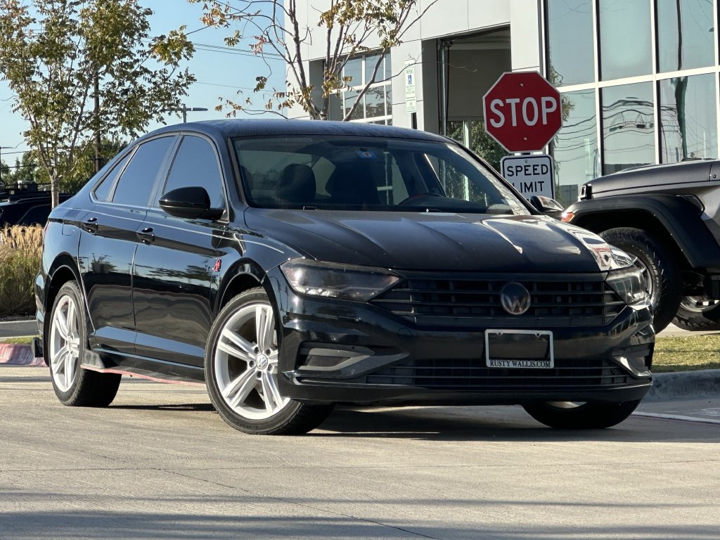 3VWCB7BU8KM256125