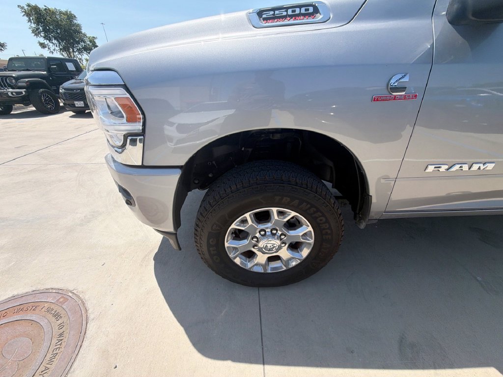 Photo 19