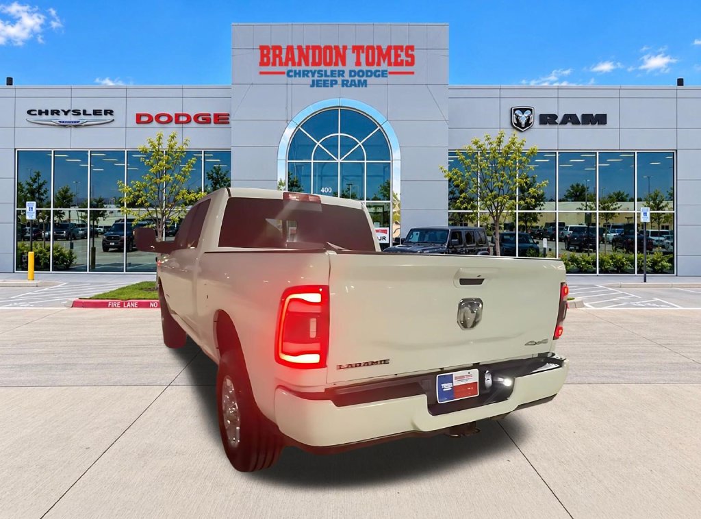 3C6UR5FL2RG403788
