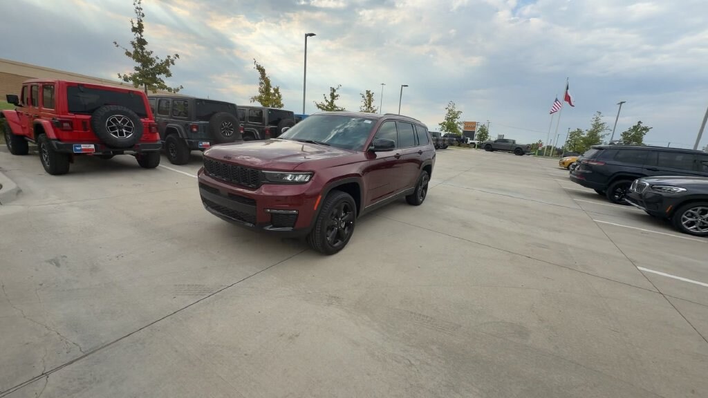 Used 2025 Jeep Grand Cherokee L Limited SUV