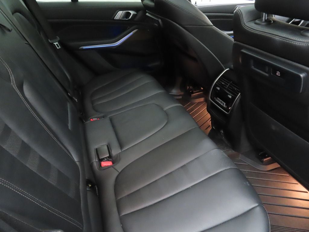 2021 BMW X5 40i - Photo 24