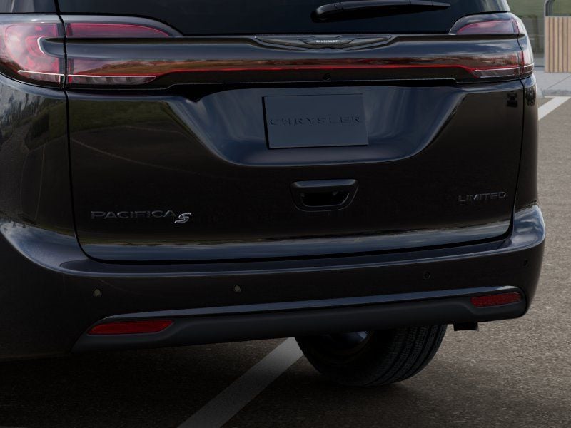 2026 Chrysler Pacifica Limited - Photo 13