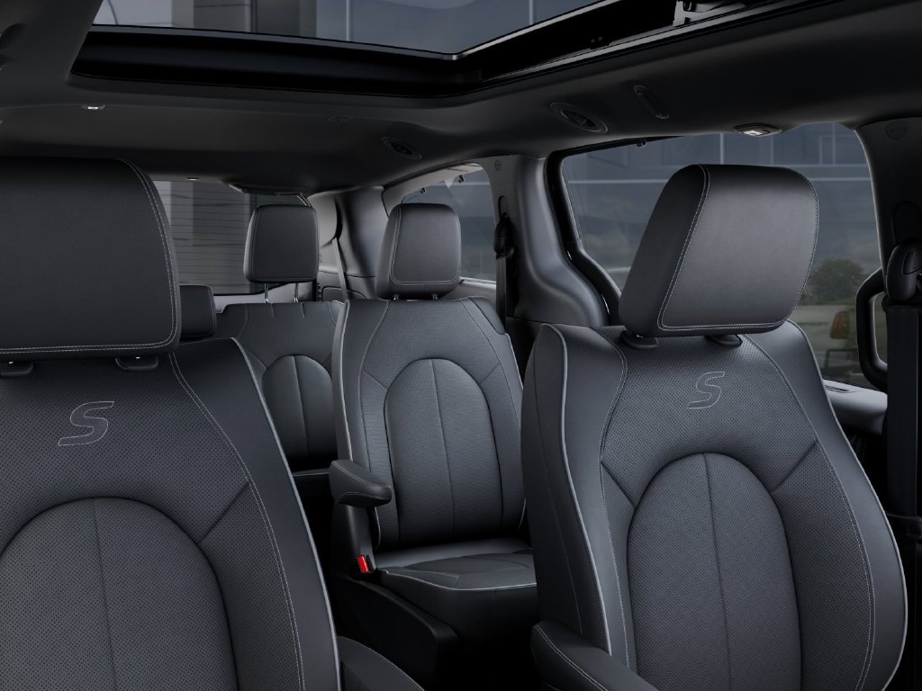 2026 Chrysler Pacifica Limited - Photo 26