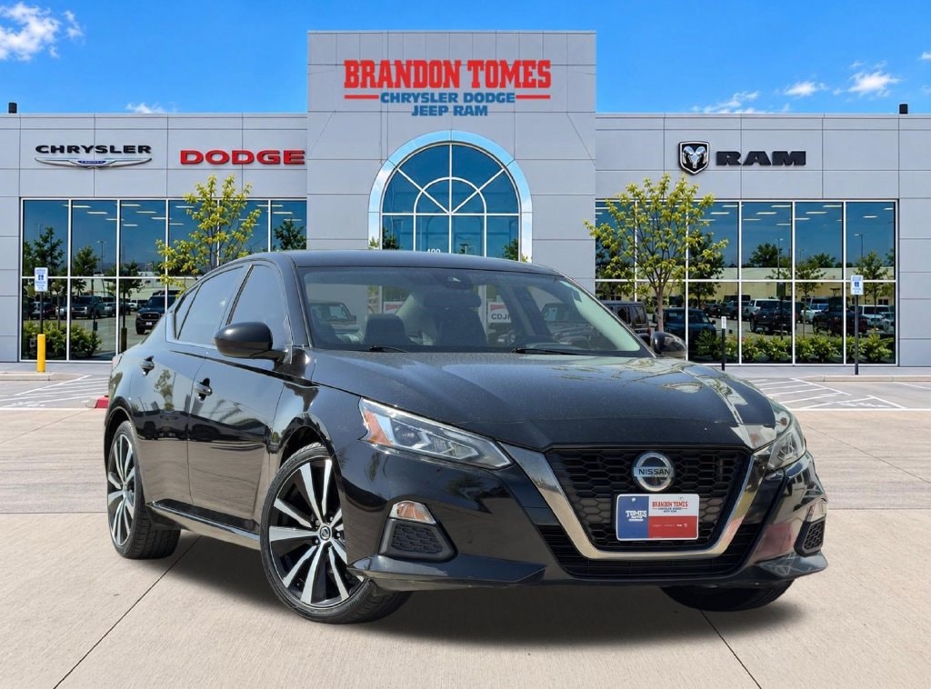 Used 2020 Nissan Altima SR with VIN 1N4BL4CV1LC159309 for sale in McKinney, TX