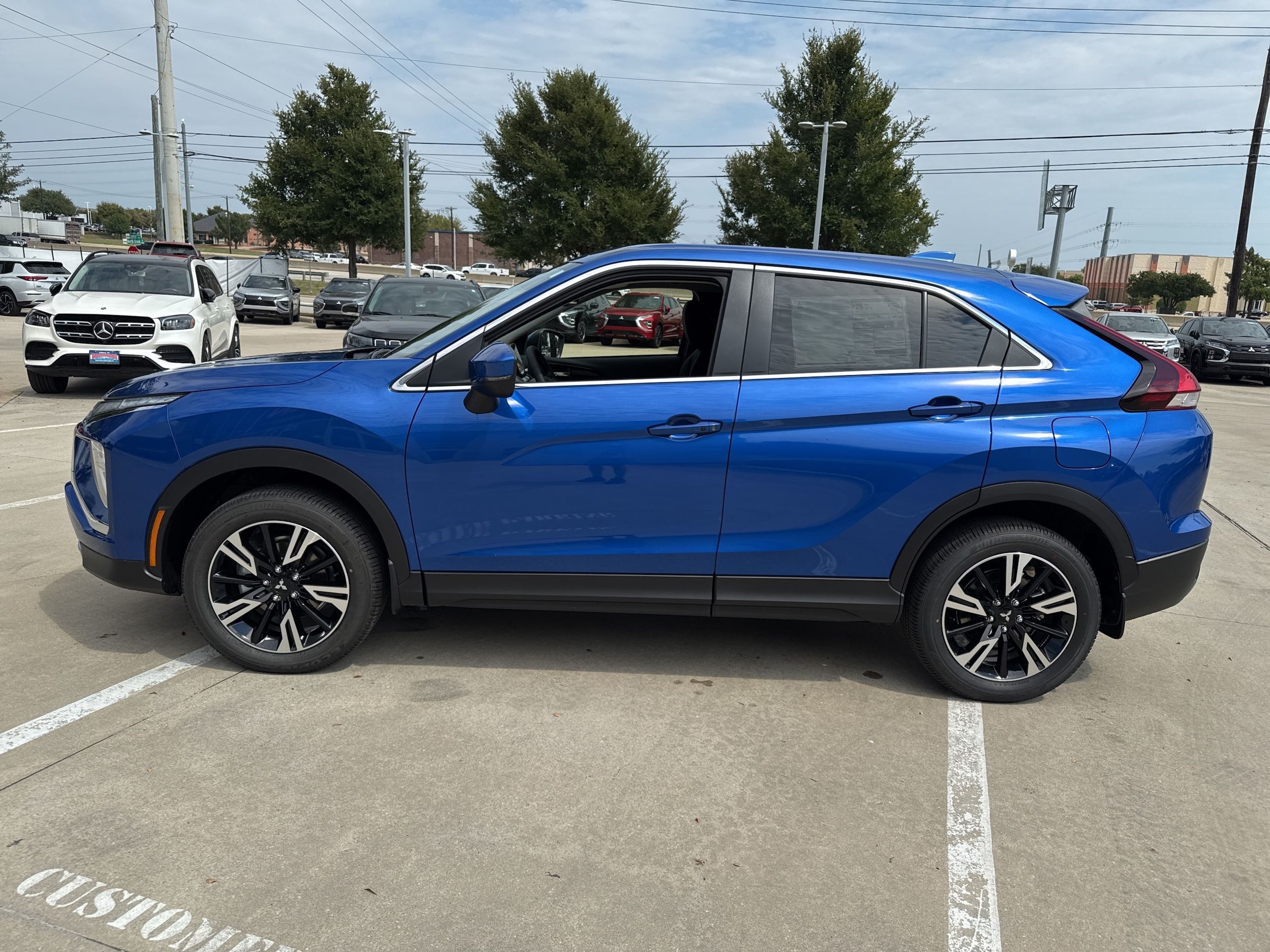 2026 Mitsubishi Eclipse Cross SE - Photo 7