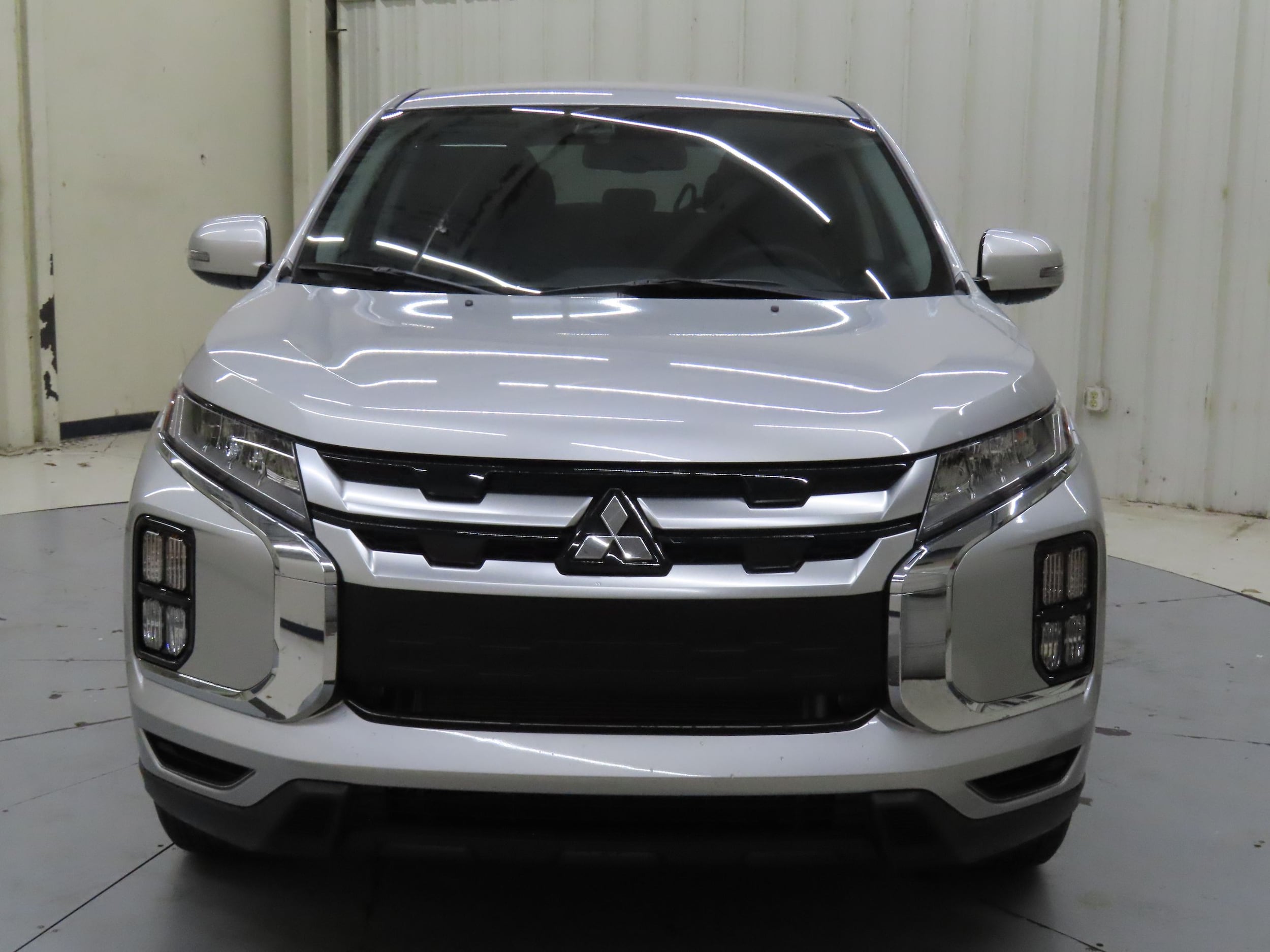2025 Mitsubishi Outlander Sport SE - Photo 9