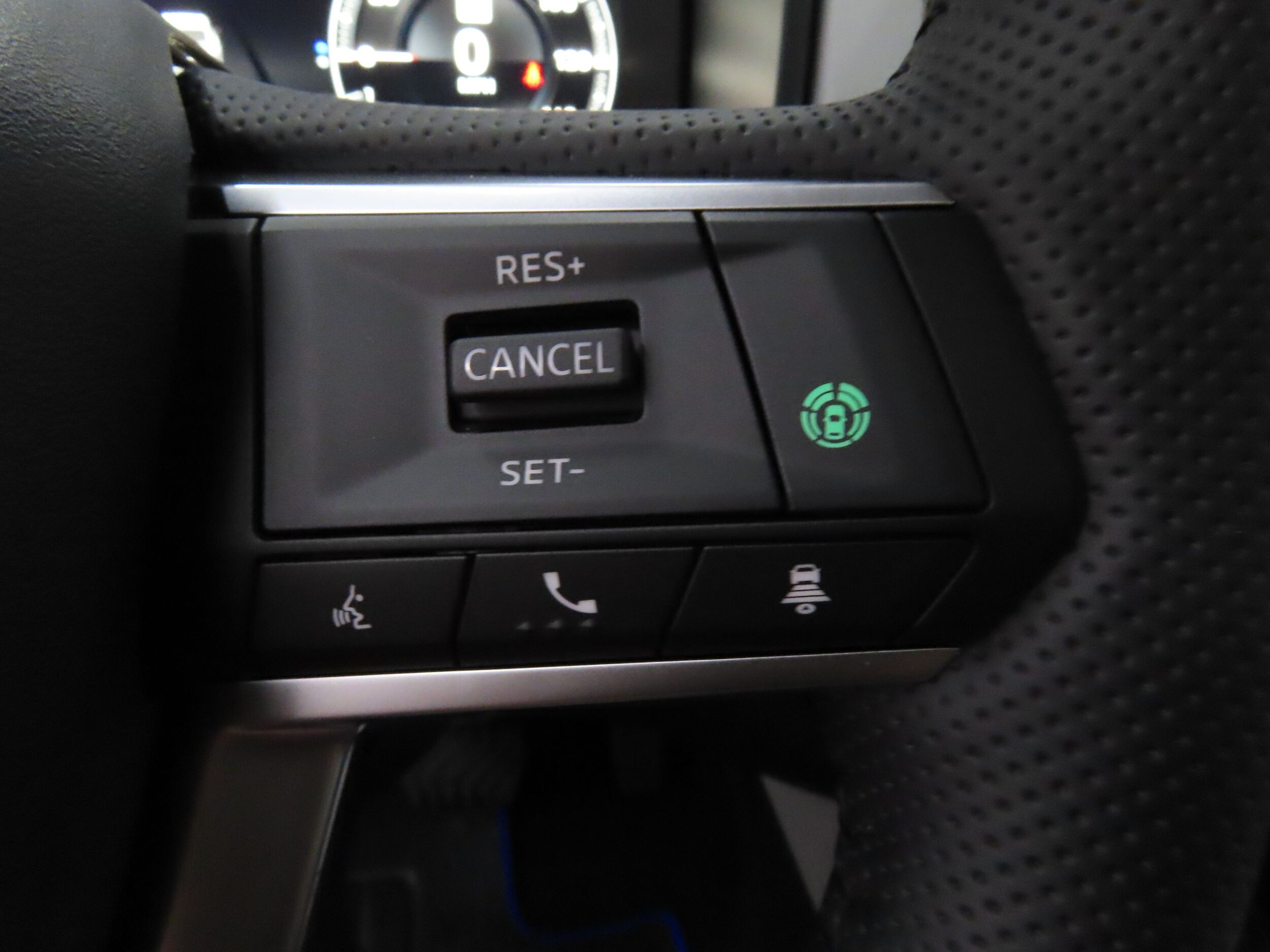 2025 Mitsubishi Outlander Plug-in Hybrid SEL - Photo 14