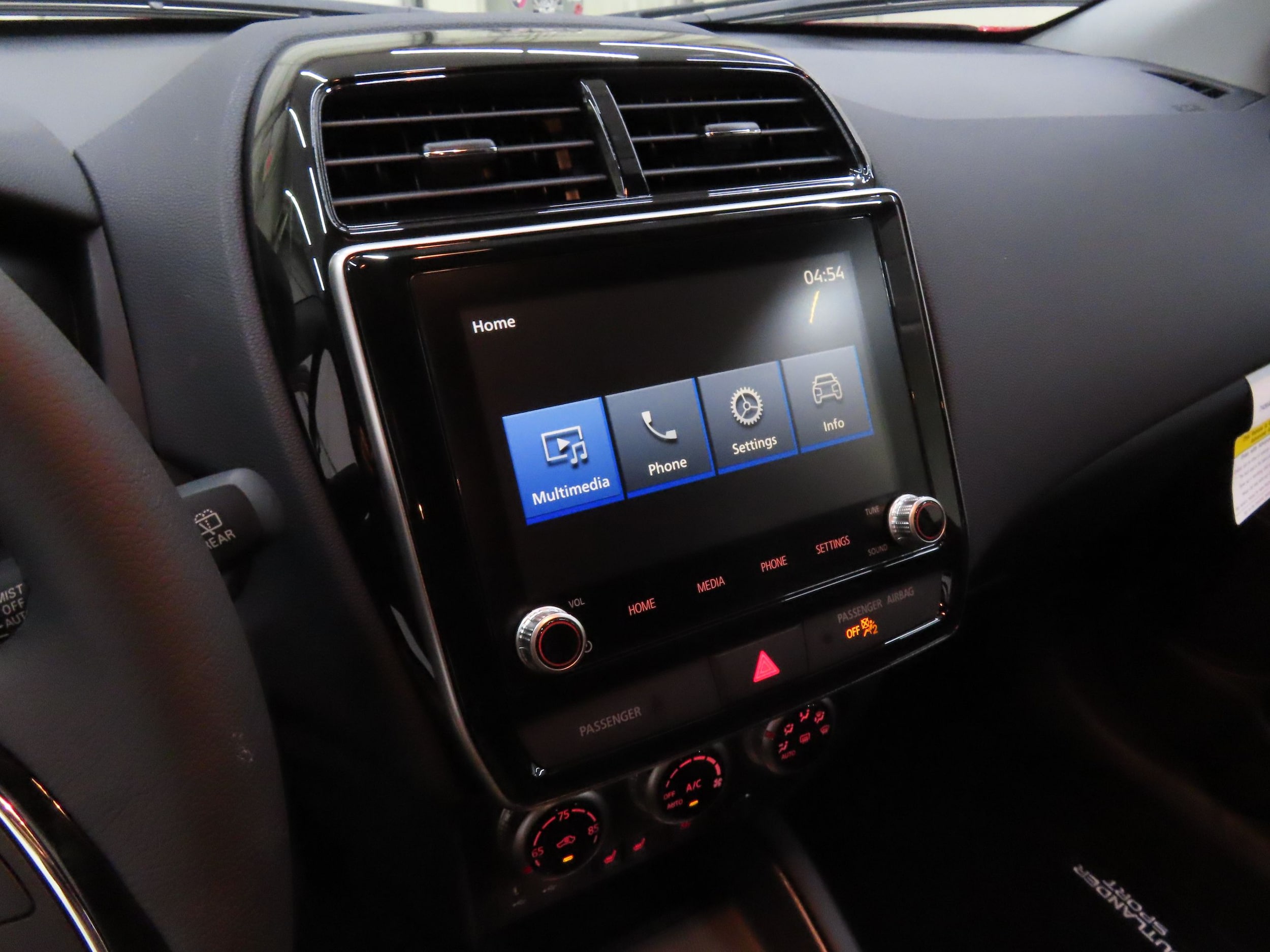 2025 Mitsubishi Outlander Sport SE - Photo 17