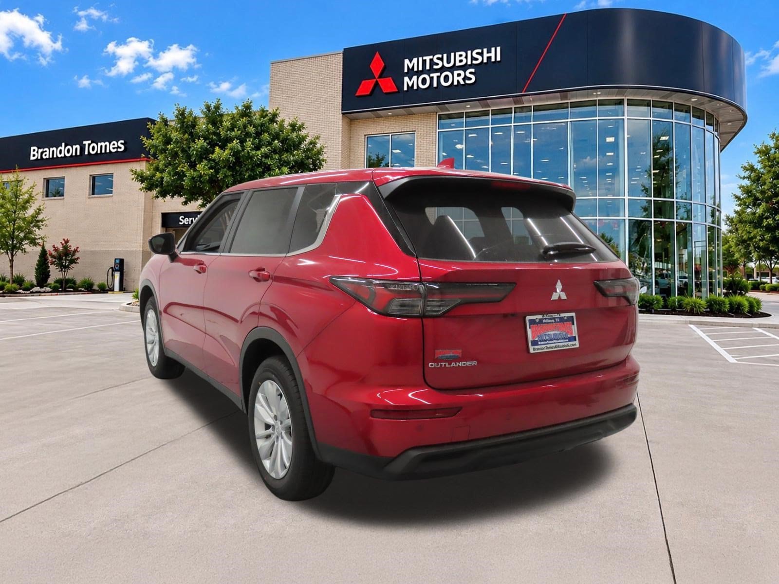 2026 Mitsubishi Outlander ES - Photo 6