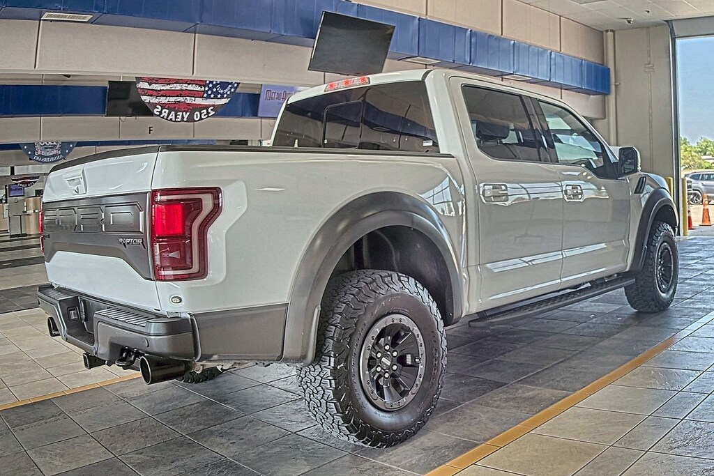 Used 2018 Ford F-150 Raptor Truck SuperCrew Cab