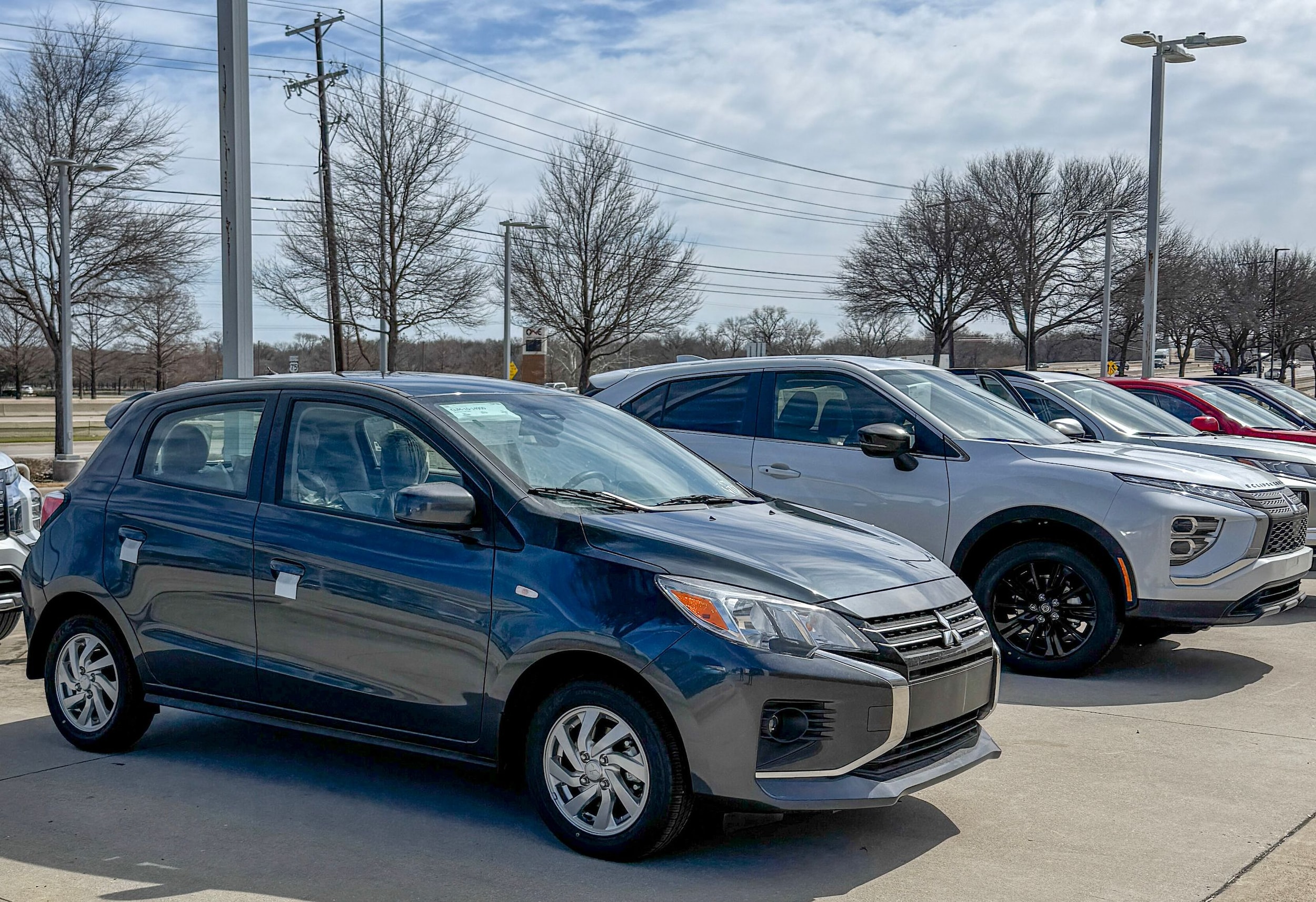 2025 Mitsubishi Outlander Plug-in Hybrid SEL - Photo 31