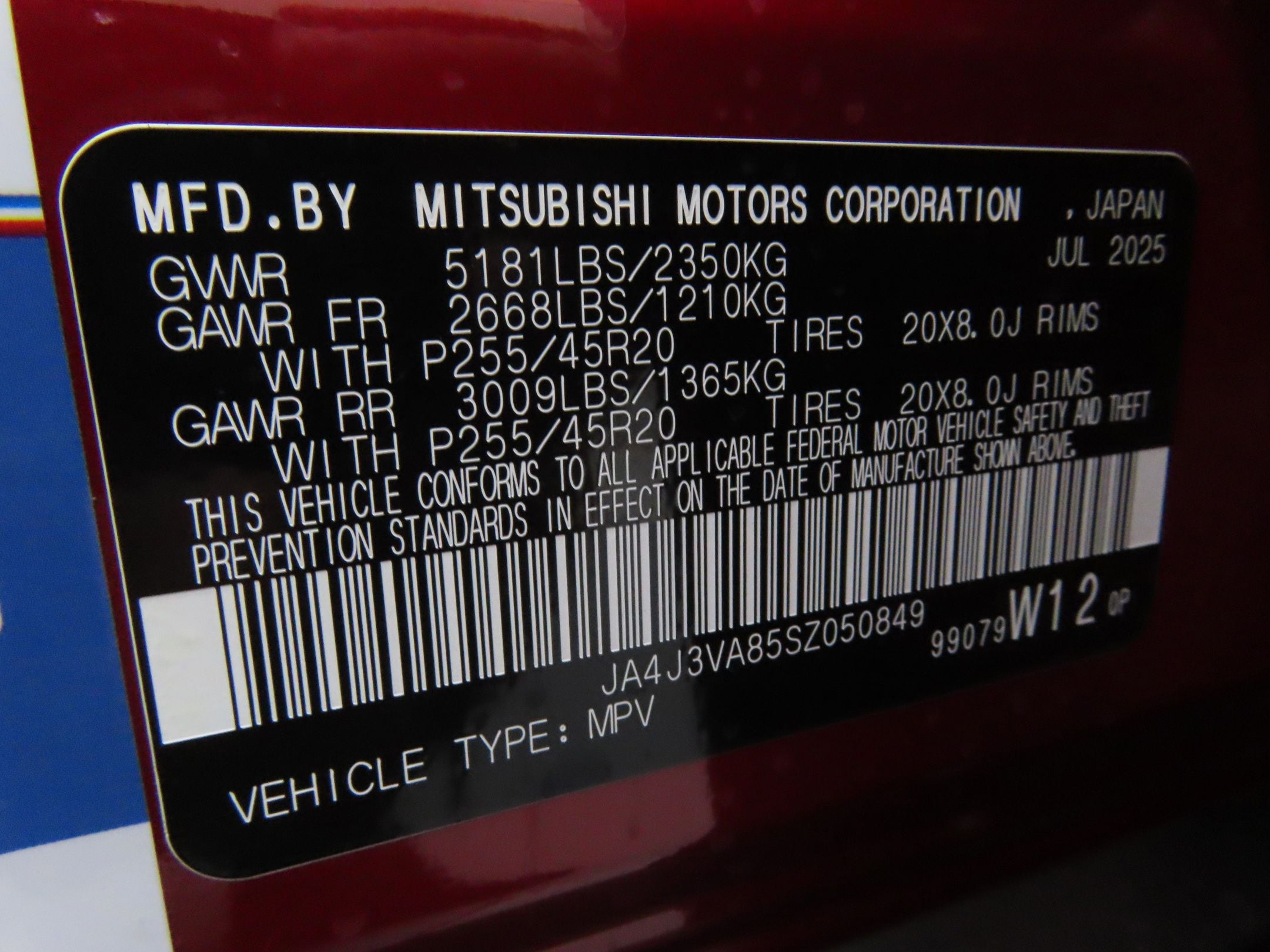 2025 Mitsubishi Outlander SE - Photo 29