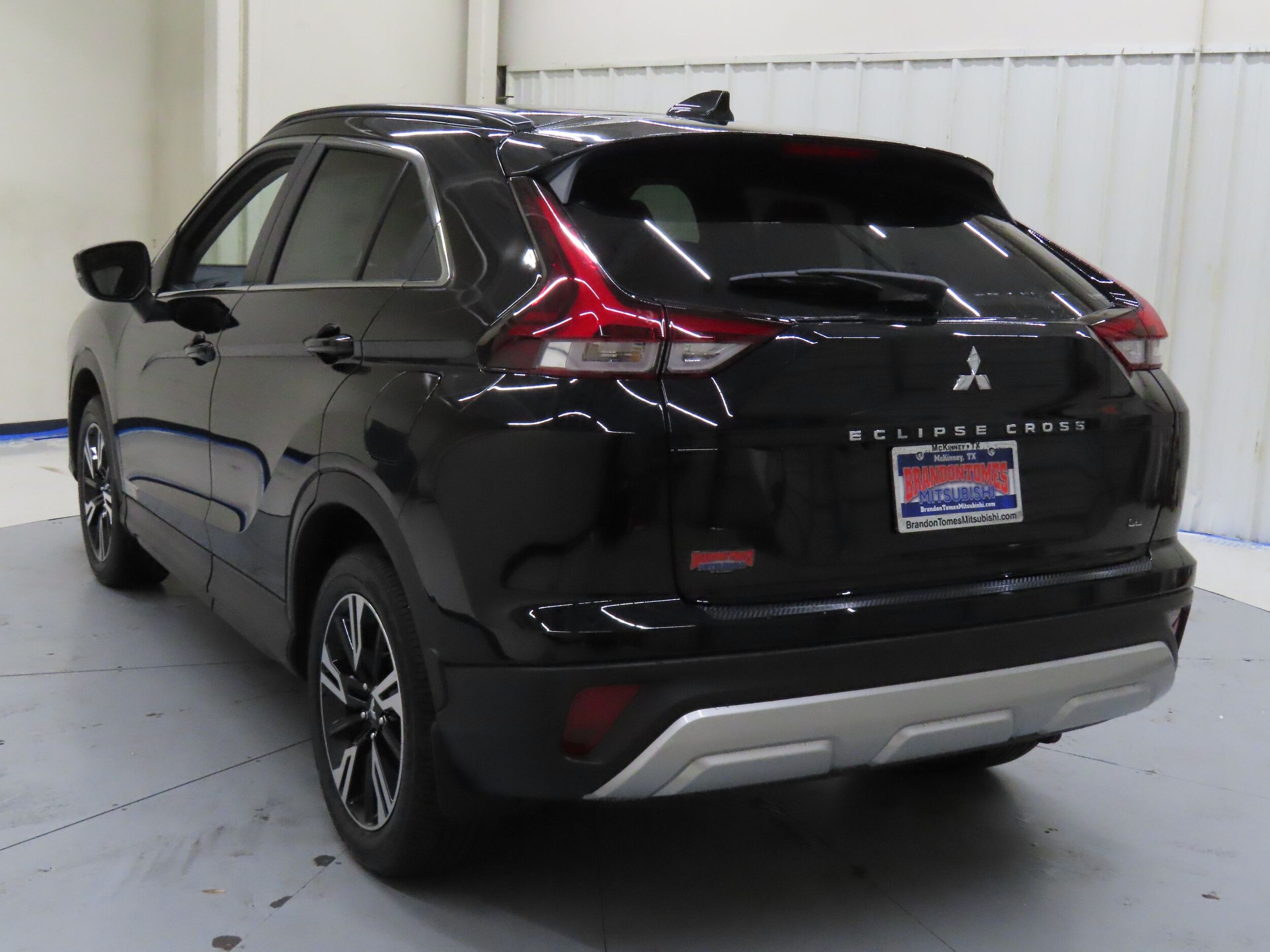 2026 Mitsubishi Eclipse Cross SE - Photo 6