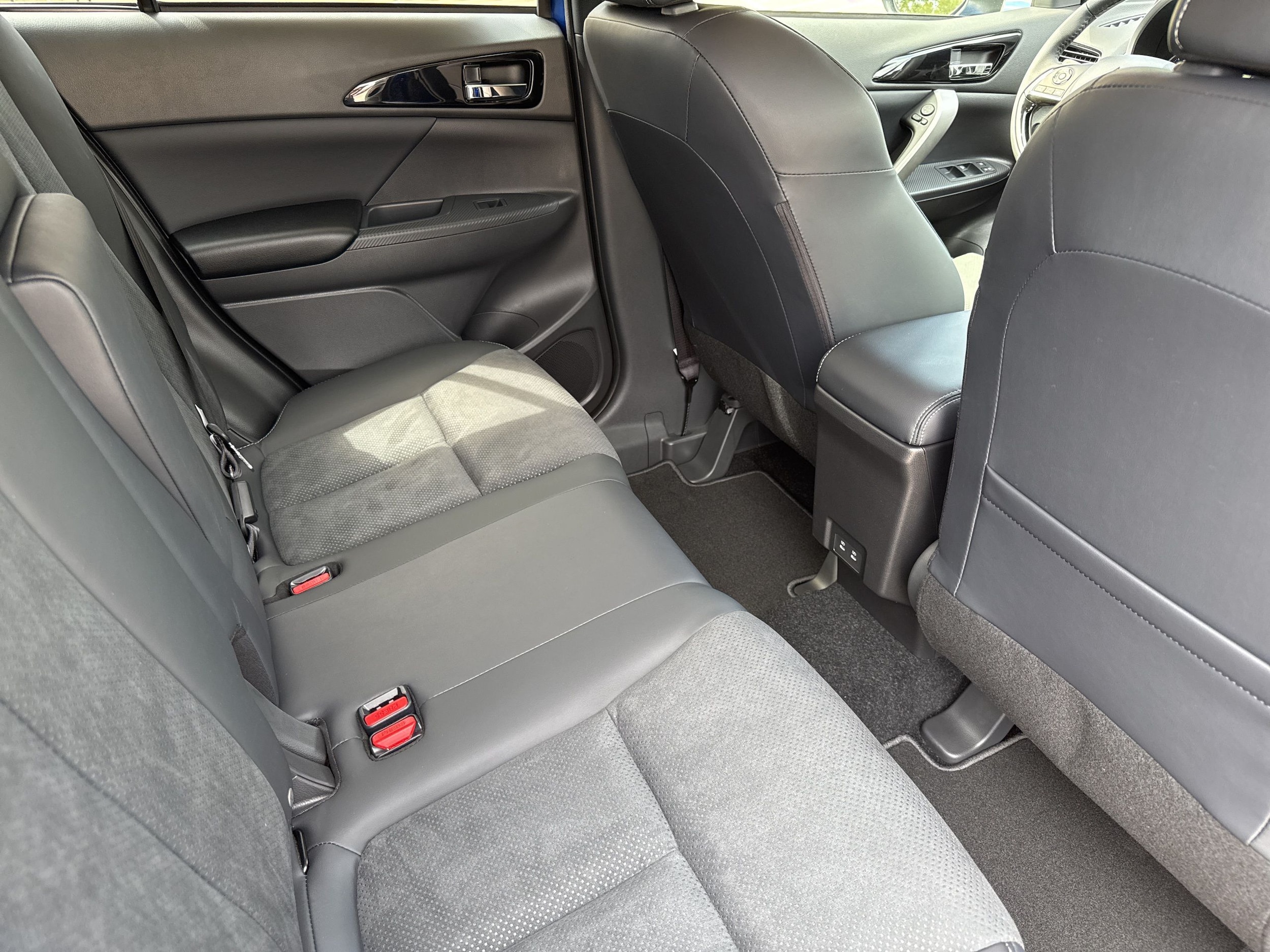 2026 Mitsubishi Eclipse Cross SE - Photo 23