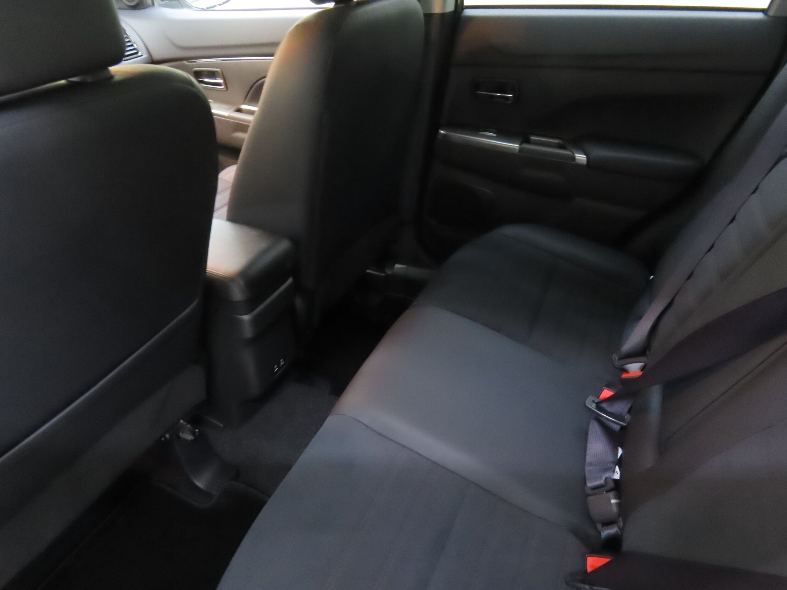 2025 Mitsubishi Outlander Sport SE - Photo 21