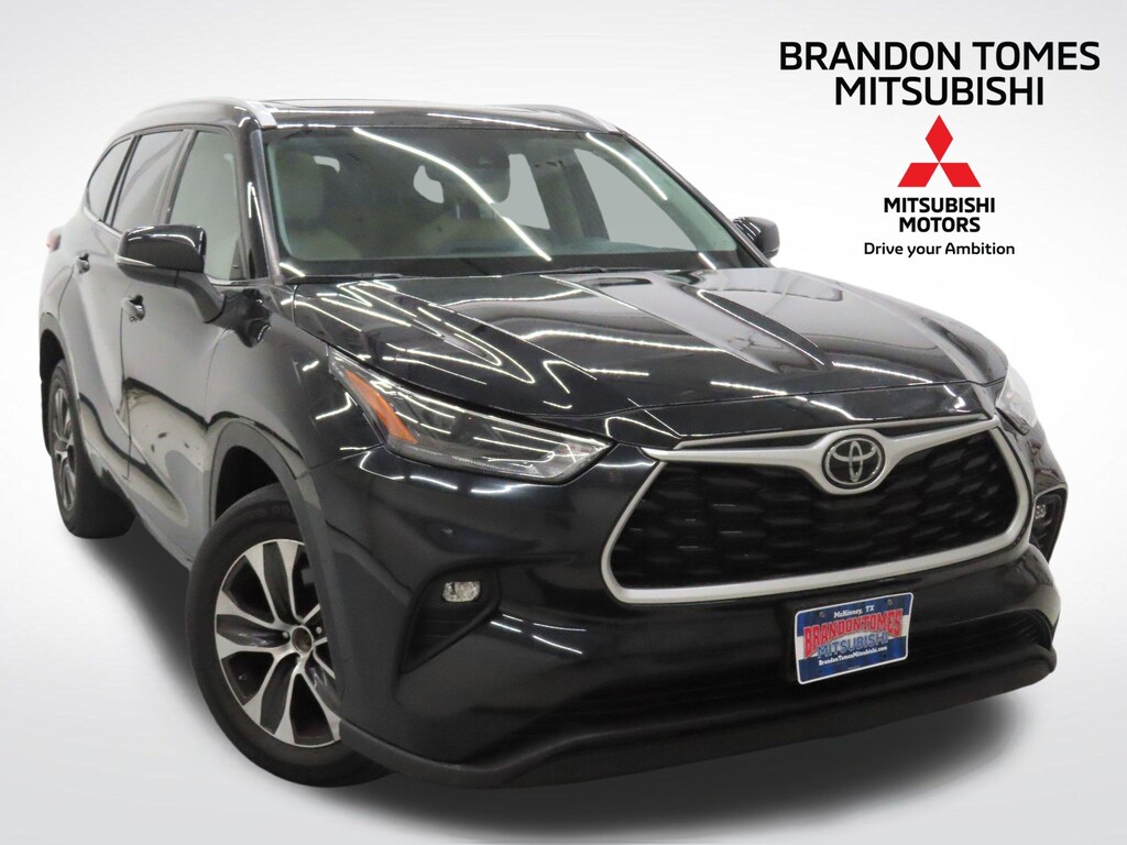 Used 2022 Toyota Highlander XLE SUV