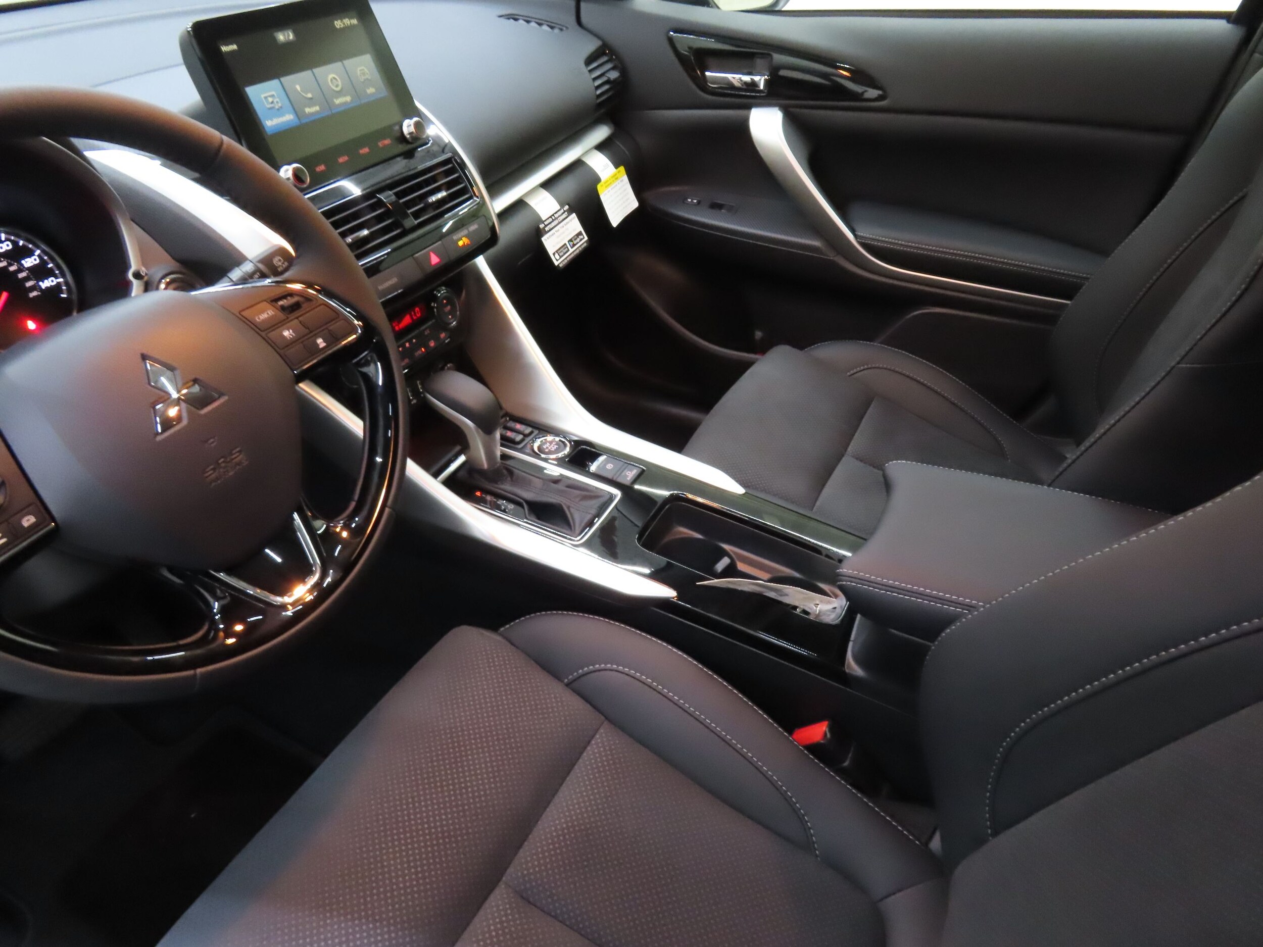2026 Mitsubishi Eclipse Cross SE - Photo 21
