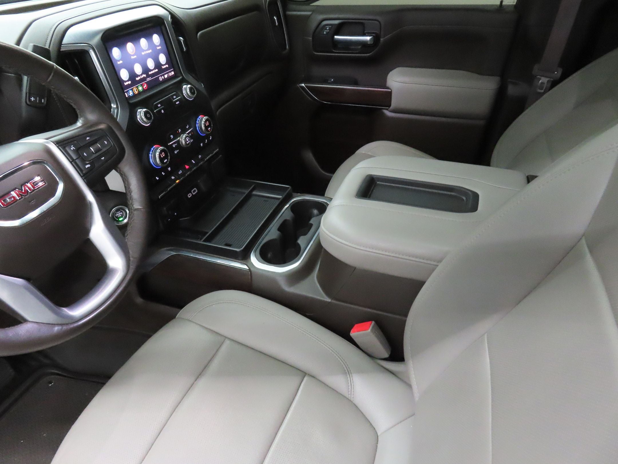 2022 GMC Sierra 1500 Limited SLT - Photo 21