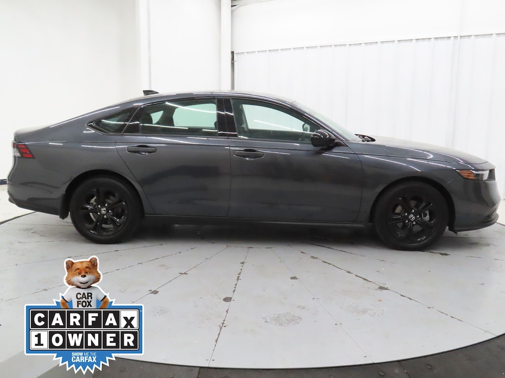 Used 2025 Honda Accord SE Sedan